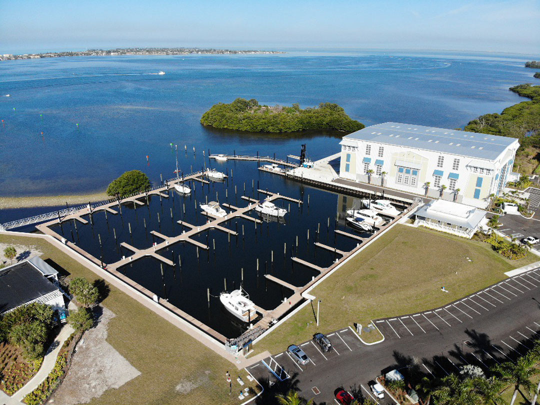 Harbor Isle Marina